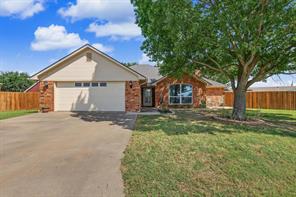 202 Daniel Court - Photo 1
