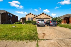 536 Chestnut Trail - Photo 1