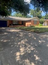 709 VALLEY VIEW Drive - Photo 1