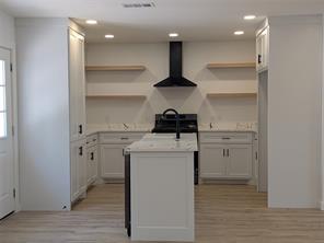 1337 ADELAIDE Drive - Photo 13