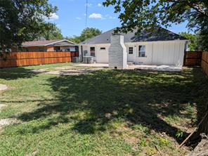1337 ADELAIDE Drive - Photo 28