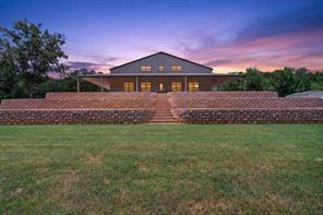 6161 County Road 291 E - Photo 1
