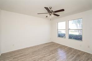 8717 Hunters Creek Drive - Photo 10
