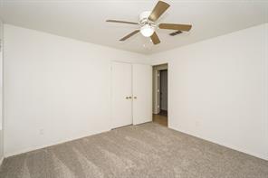 8717 Hunters Creek Drive - Photo 12
