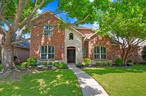 536 Forest Hill Drive - Photo 1