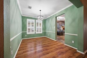 536 Forest Hill Drive - Photo 11
