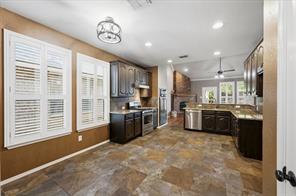 536 Forest Hill Drive - Photo 17