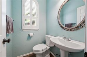 536 Forest Hill Drive - Photo 24