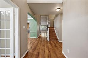 536 Forest Hill Drive - Photo 3