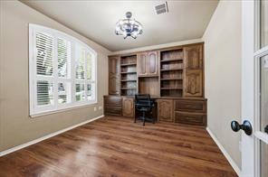 536 Forest Hill Drive - Photo 5
