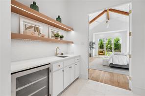 6923 Robin Road - Photo 17