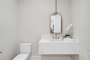 6923 Robin Road - Photo 18