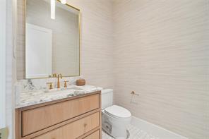 6923 Robin Road - Photo 32