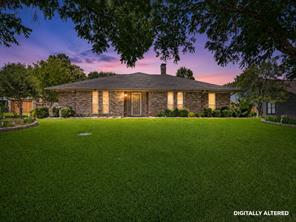 304 FORESTCREST Lane - Photo 1