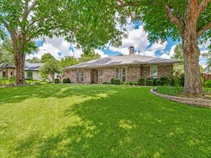 304 FORESTCREST Lane - Photo 2