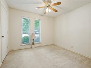 304 FORESTCREST Lane - Photo 21