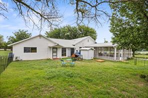 11755 W FM 8 - Photo 17
