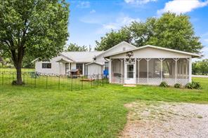 11755 W FM 8 - Photo 18