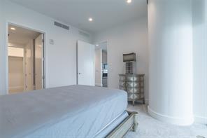 7901 Windrose Avenue - Photo 24
