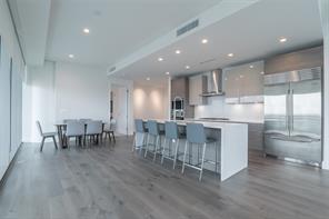 7901 Windrose Avenue - Photo 9