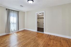 1201 1/2 Cole Street - Photo 18