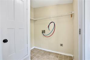 1201 1/2 Cole Street - Photo 25
