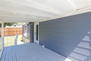 1201 1/2 Cole Street - Photo 28
