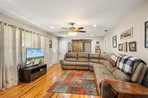 10202 S US Highway 377 - Photo 24