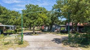 10202 S US Highway 377 - Photo 40