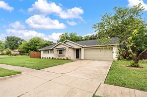 515 Brynmawr Court - Photo 2