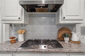 932 Parkside Drive - Photo 14