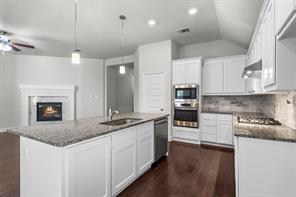 529 Overton Avenue - Photo 11