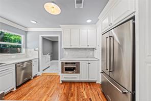 4104 Austin Avenue - Photo 10