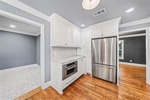 4104 Austin Avenue - Photo 11