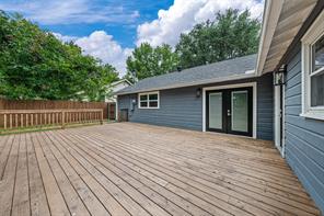 4104 Austin Avenue - Photo 32