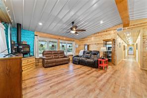 970 CR 256 - Photo 8