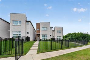 340 Oakbend Drive - Photo 3