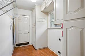 3412 Rockbrook Drive - Photo 9