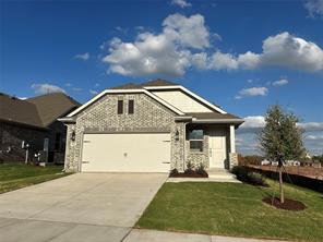 3611 Cloverleaf - Photo 1