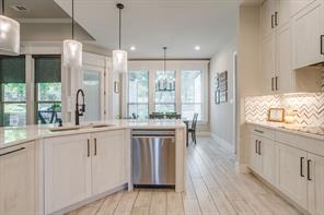 1011 Glenoaks Drive - Photo 15