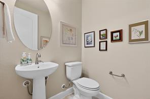 8709 Basanite Avenue - Photo 32