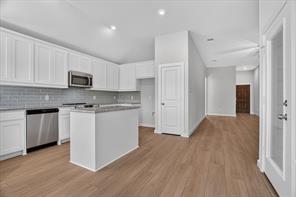 423 Rose Avenue - Photo 11