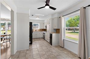 8 Circle Drive - Photo 10