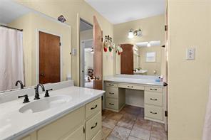 8 Circle Drive - Photo 21