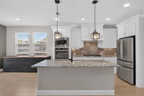 702 Callaway Drive - Photo 2