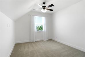 4411 Azalea Way - Photo 34