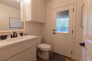 1013 Churchill Lane - Photo 16