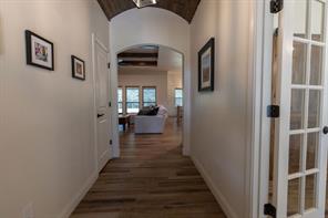 1013 Churchill Lane - Photo 3