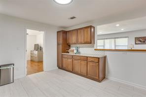 5609 Fursman Avenue - Photo 11