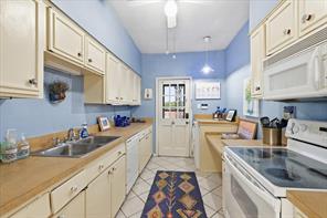 4415 S Bellaire Drive S - Photo 12